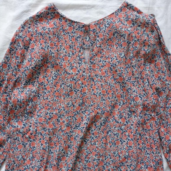 Punpe Floral Print Blouse - Picture 6 of 7